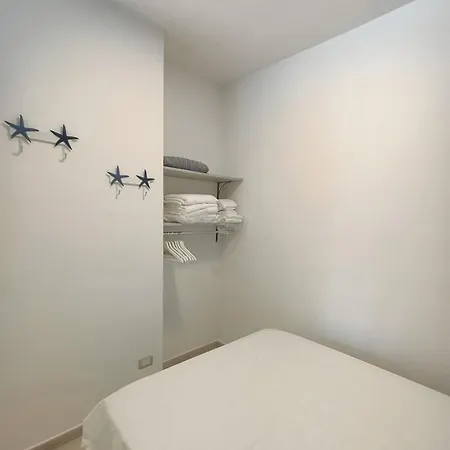 Tizzy Apartment